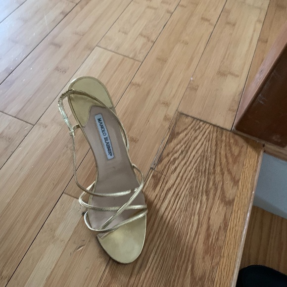Manolo Blahnik hills - Picture 1 of 3